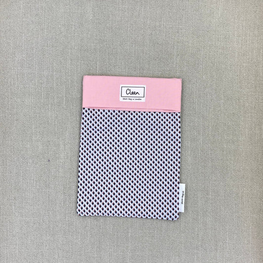 Black & red diamonds on grey with pink top - medium