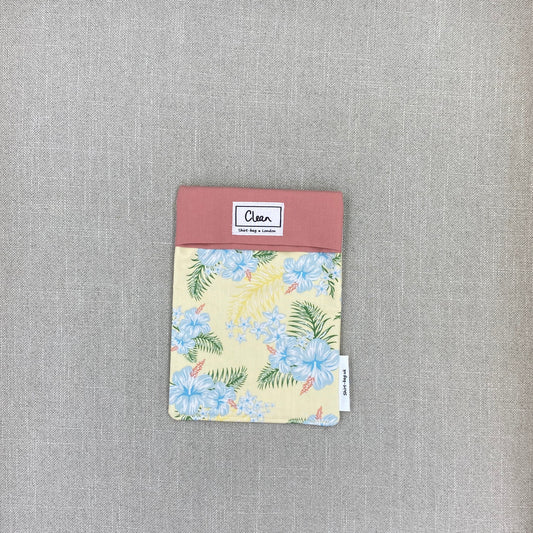 Blue flowers & ferns on yellow with salmon top - small