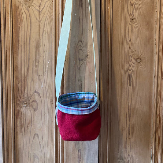 Hanging storage bag - Cerise with rainbow tartan