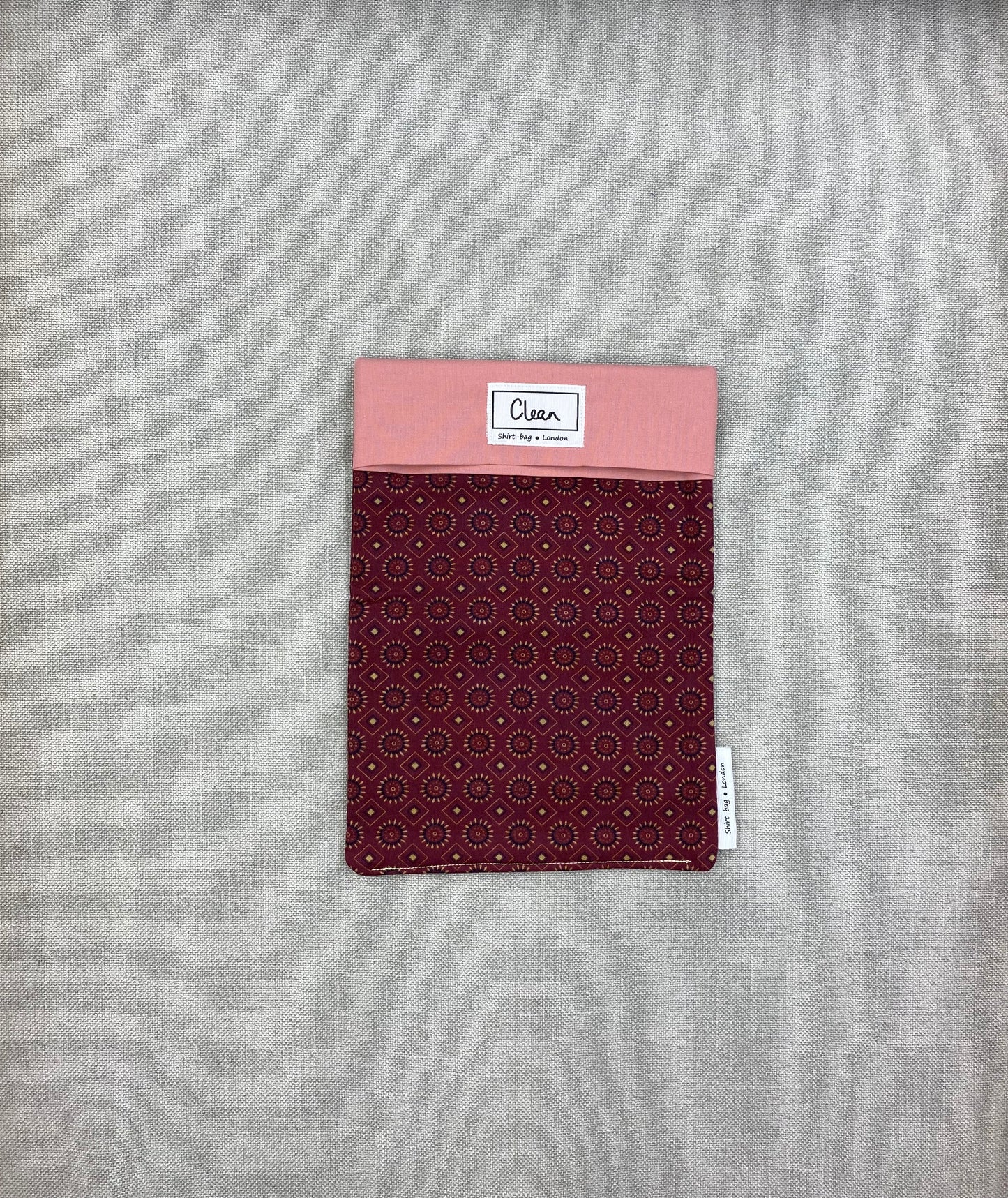 Gold circles on terracotta with salmon top - medium