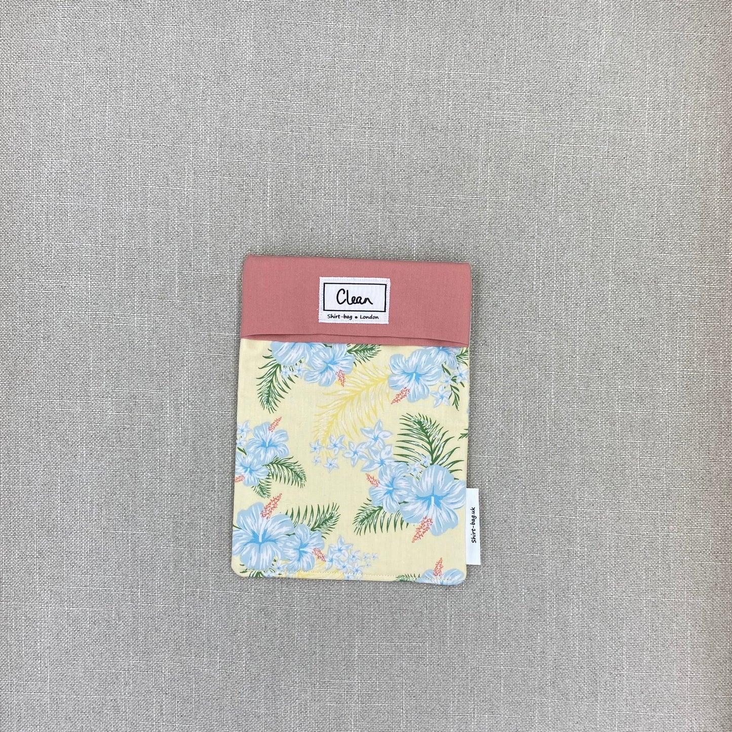 Blue flowers & ferns on yellow with salmon top - small